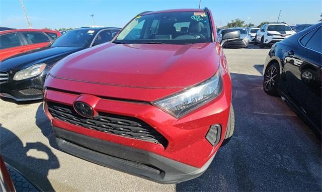 2019 toyota rav4 le