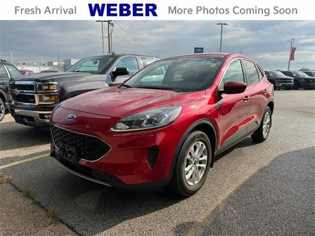2020 ford escape se