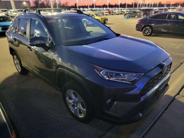 2020 toyota rav4 hybrid xle