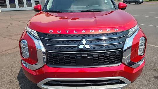 2024 Mitsubishi Outlander