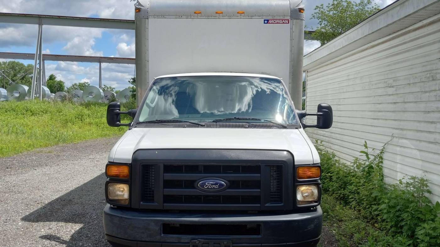 2016 ford e-series e-350 sd