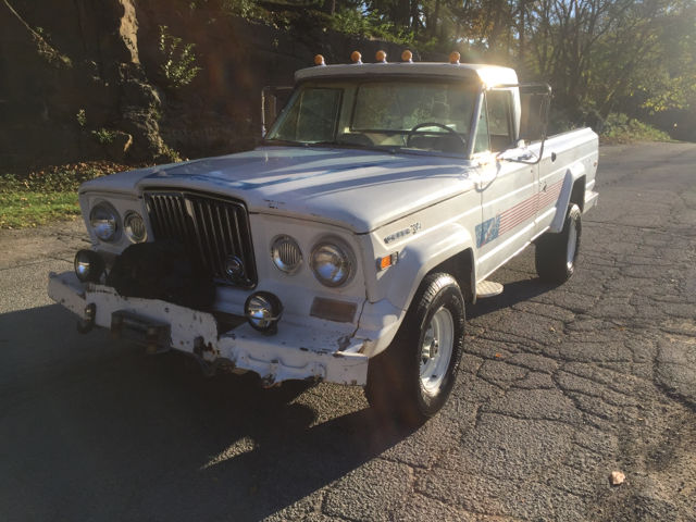 1970 jeep j-10 pickup gladiator custom cab 100777 miles white pickup truck 350 b