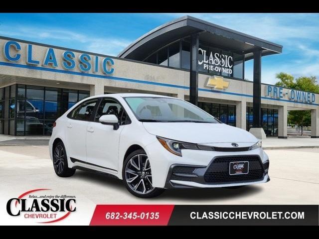 2022 toyota corolla se