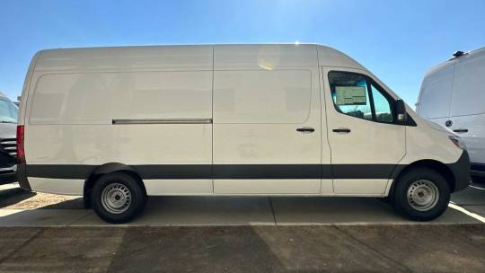 2024 Mercedes-Benz Sprinter