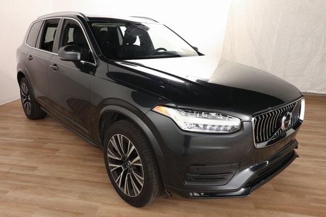 2022 volvo xc90 t6 momentum