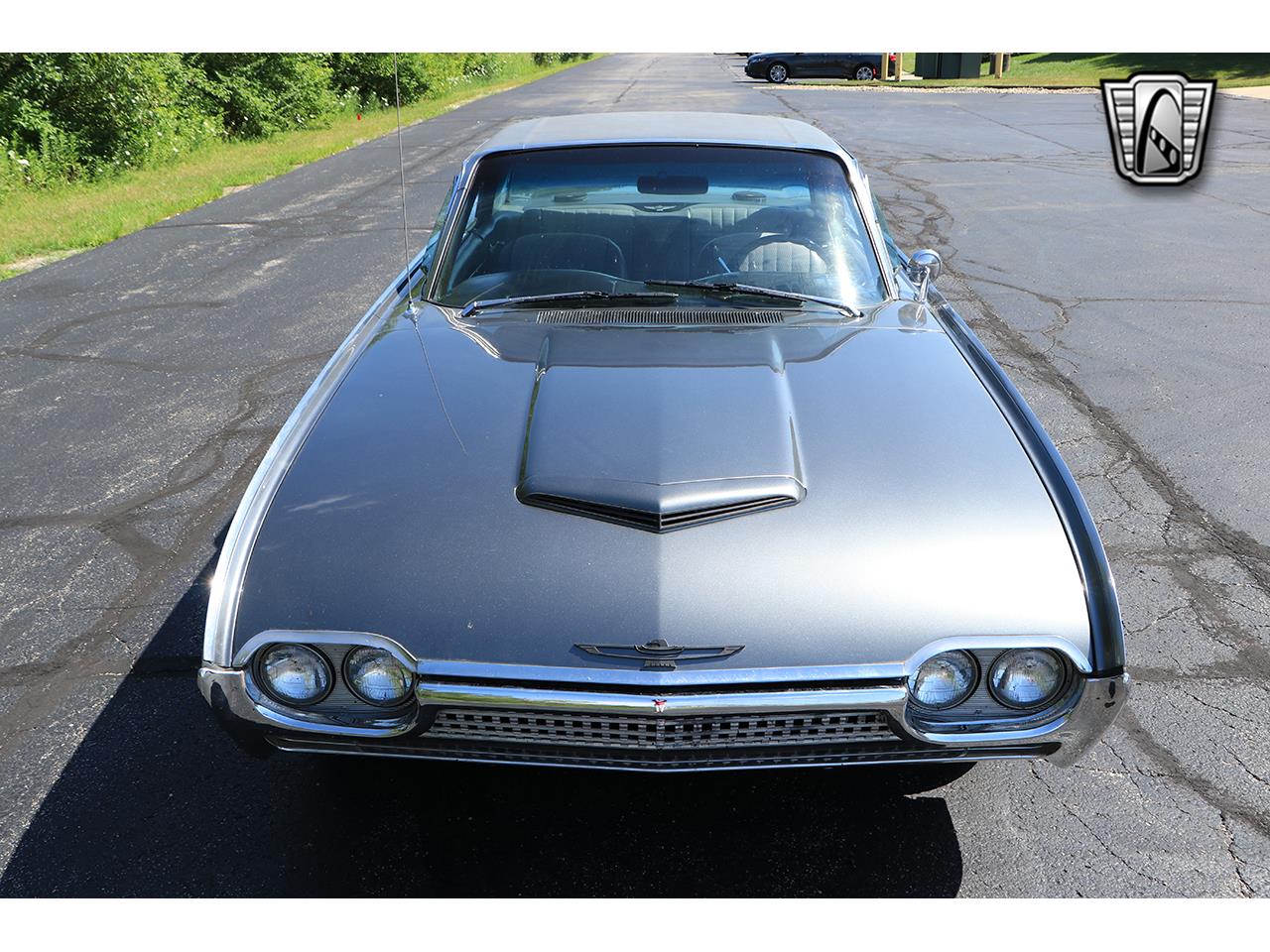 1962 ford thunderbird