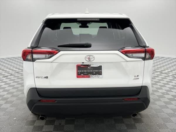 2022 toyota rav4 in chicago, illinois