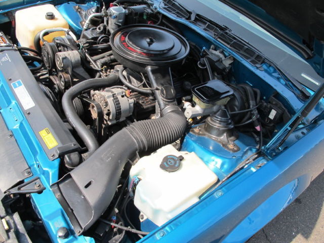rs 25th anniversary 305 v8 automatic low mileage
