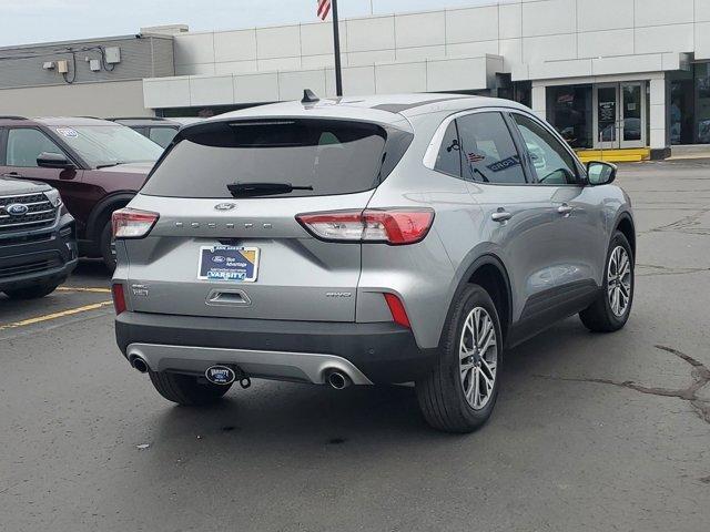 2022 ford escape sel
