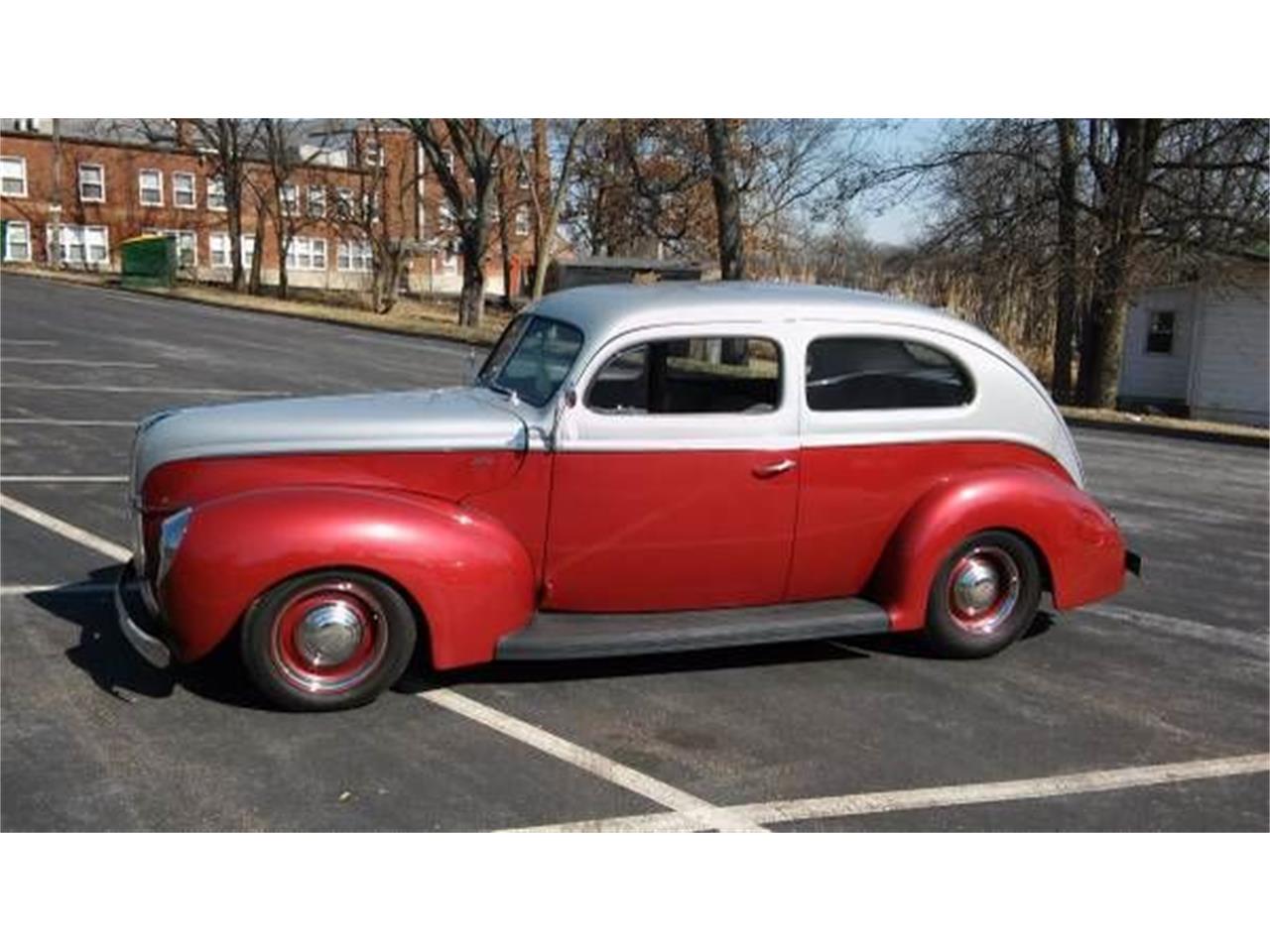 1940 ford sedan