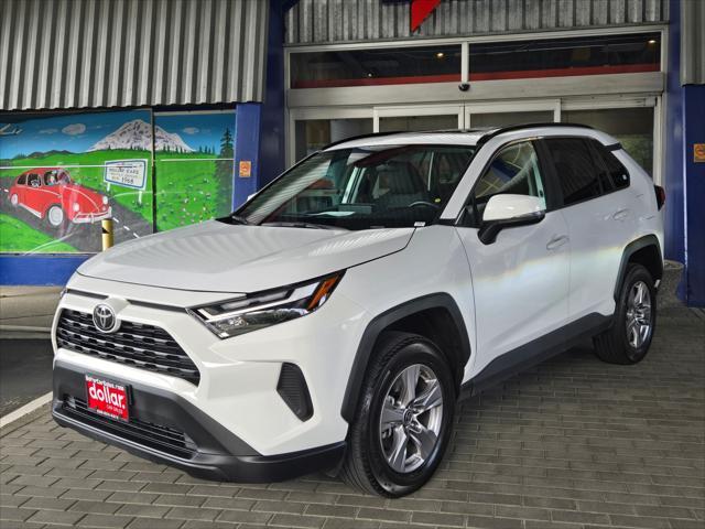 2023 toyota rav4 xle