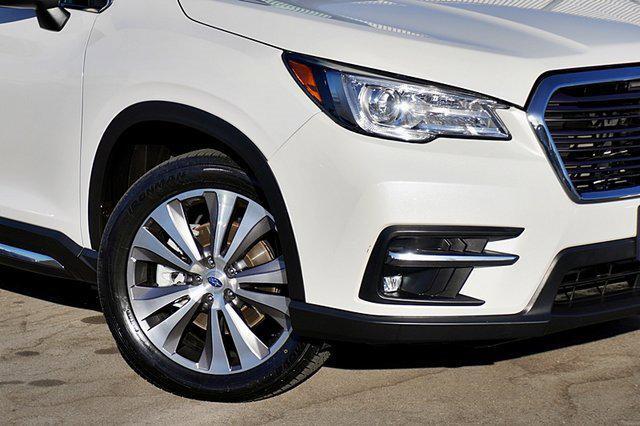 2022 subaru ascent limited 7-passenger