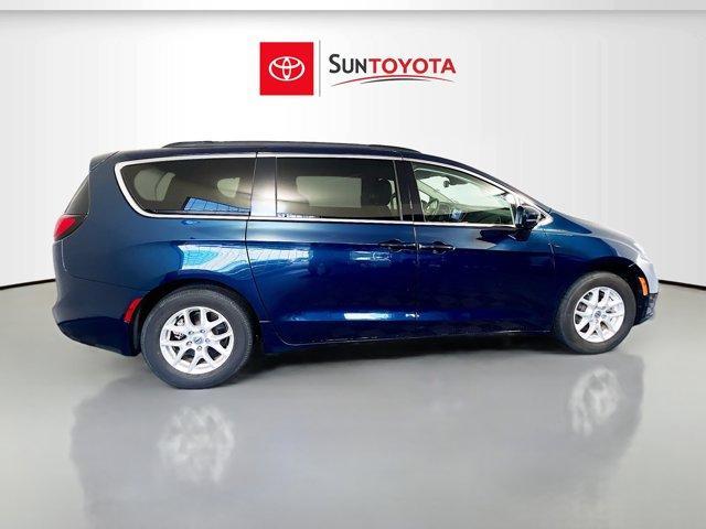 2022 chrysler pacifica touring-l