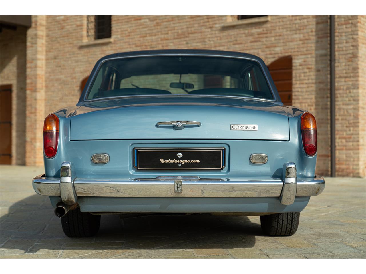 1974 rolls-royce corniche