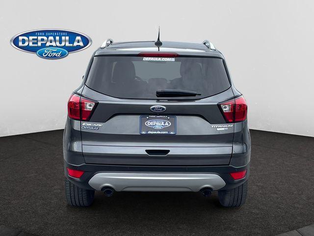 2019 ford escape titanium