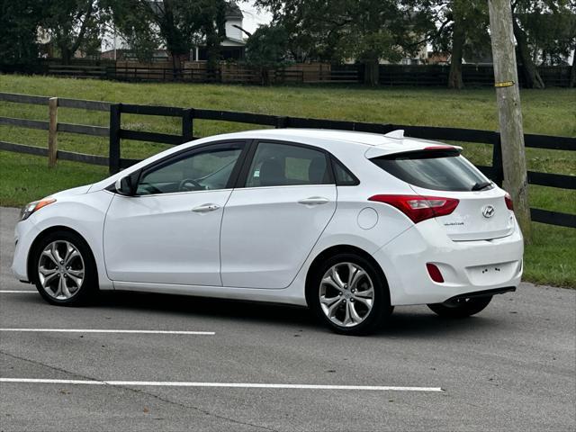 2013 hyundai elantra gt base
