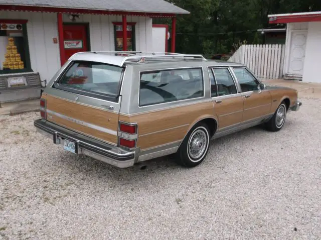 1985 buick electra estate wagon