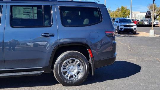2023 Jeep Wagoneer