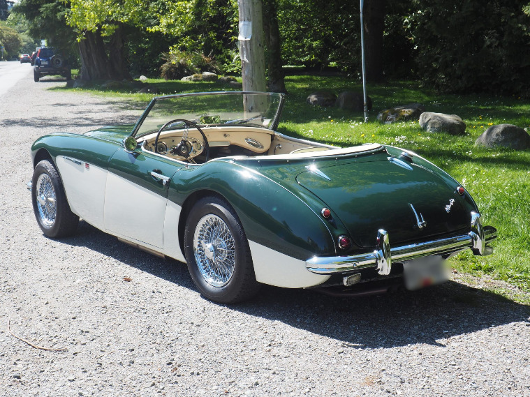 1957 austin-healey 100-6 bn4 4-seat roadster