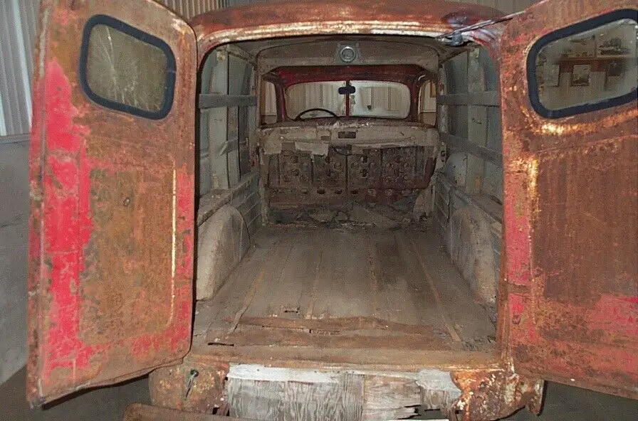 1946 ford panel truck no reserve