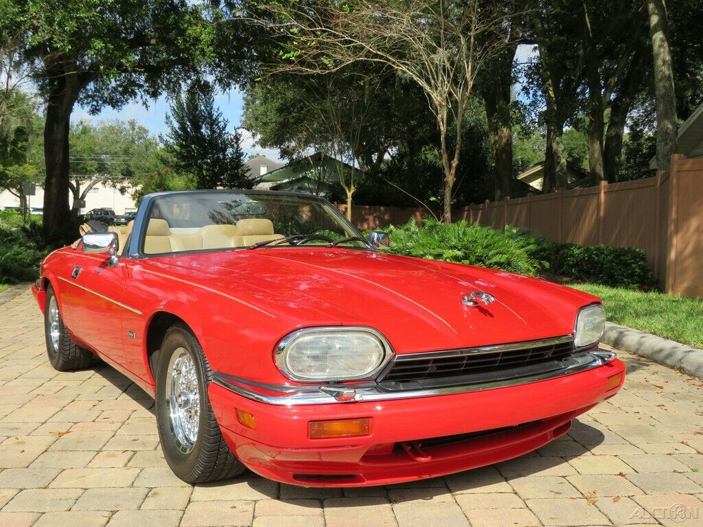 amazing 94' jaguar xjs 4l i6 automatic convertible 55k miles fully loaded mint