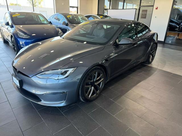2021 tesla model s plaid