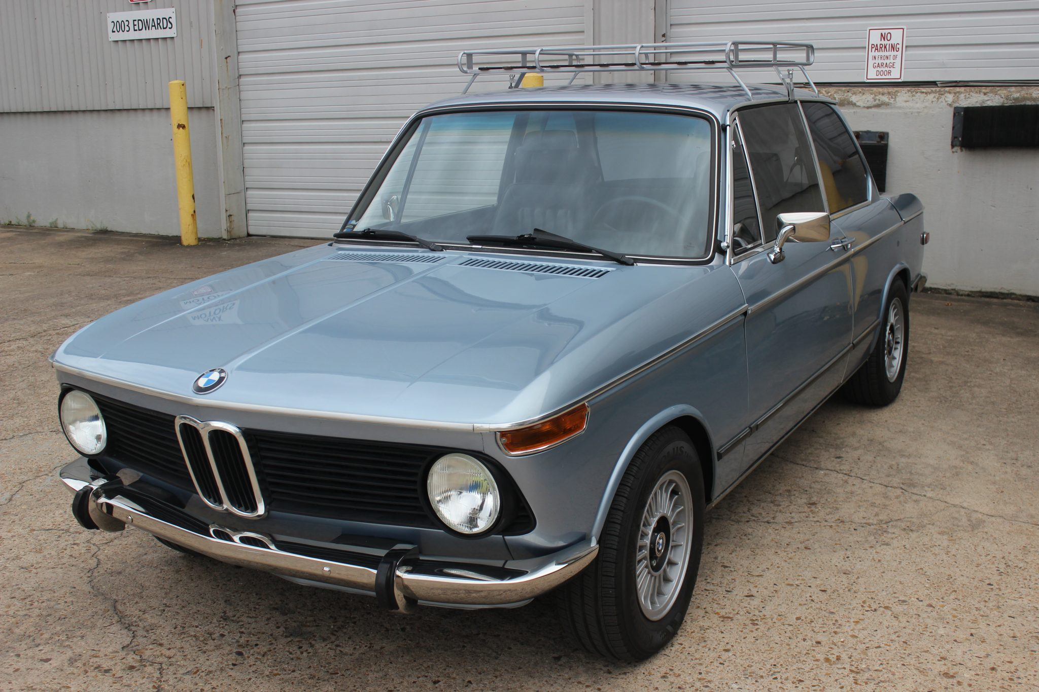 1974 bmw 2002tii 5-speed