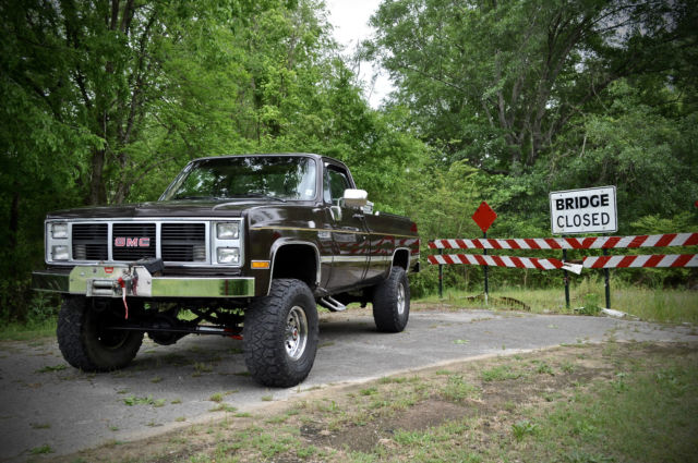 1985 gmc sierra 2500hd absolutely incredible! tons invested! 383 stroker 4x4!!!