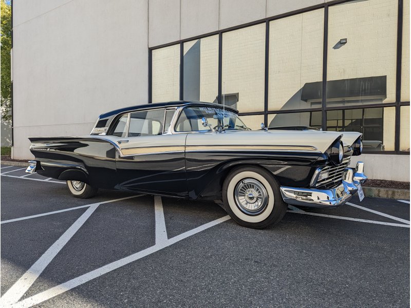 1957 ford fairlane skyliner retractable