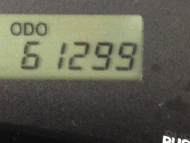 2010 toyota corolla le in columbus, oh