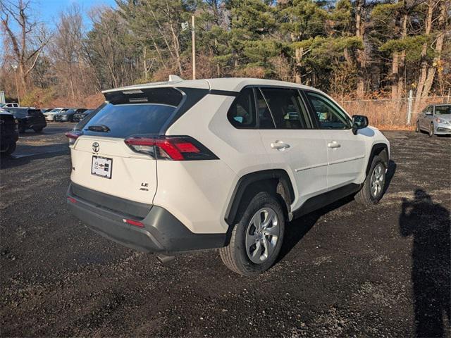 2022 toyota rav4 le