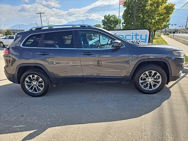 2019 jeep cherokee latitude plus