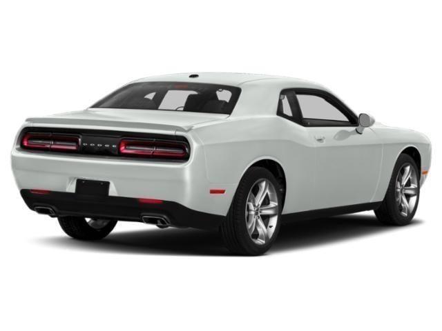 2018 dodge challenger sxt plus