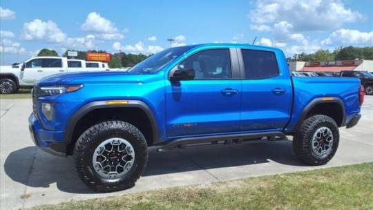 2024 GMC Canyon