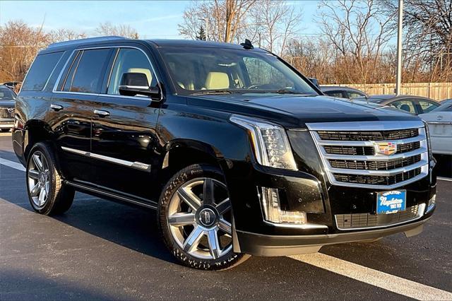 2017 cadillac escalade r mulliner