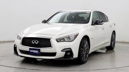 2018 Infiniti se