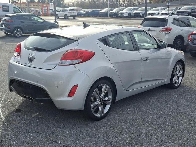 2016 hyundai veloster base