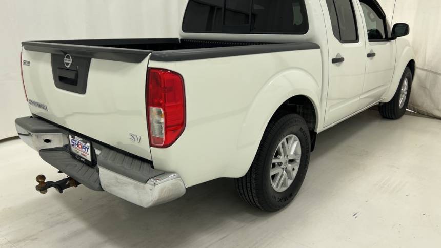 2016 nissan frontier sv