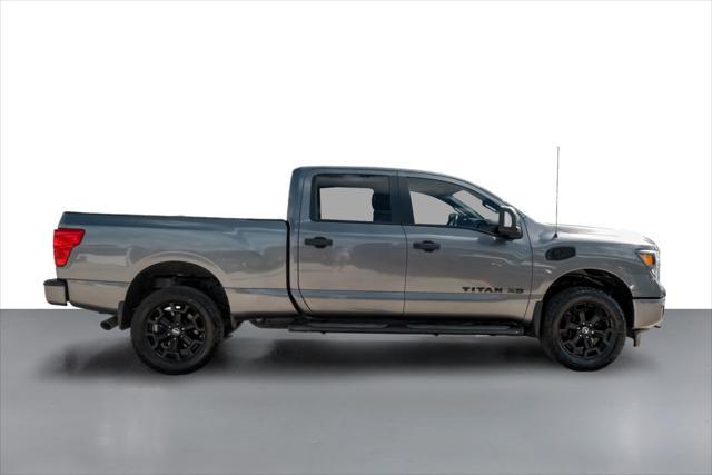 2019 nissan titan xd sv