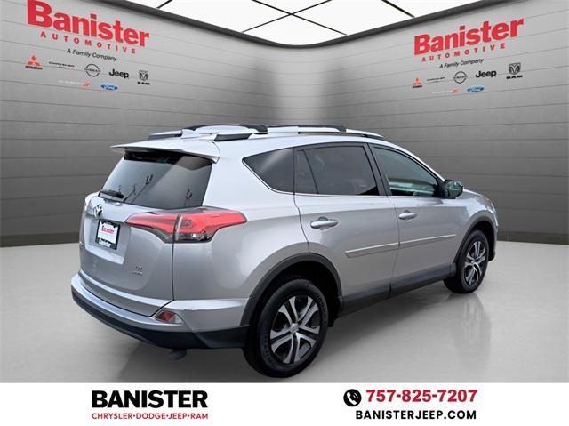 2017 toyota rav4 le