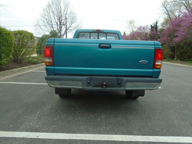 56k-no reserve-yes 56k original with service records-a very nice truck!!!!!