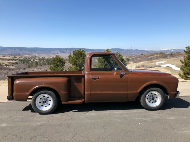 1967 chevy c10 swb true shortbed - 350 v8 - 4 speed no reserve auction
