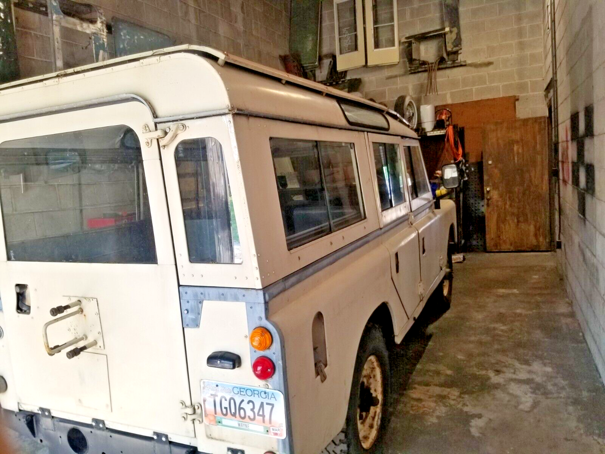 1970 land rover series 11a