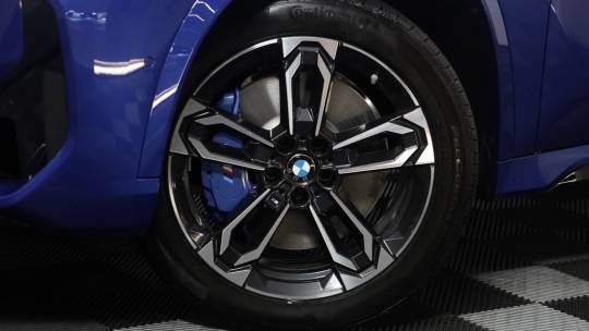 2025 BMW X1