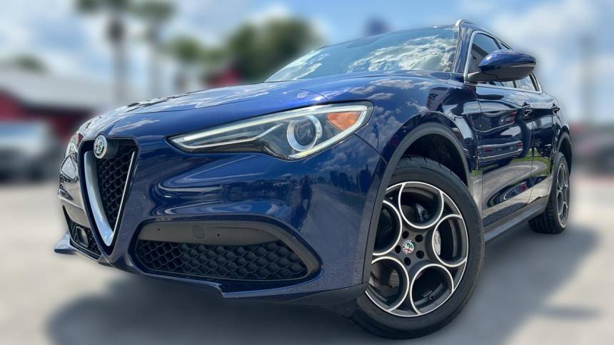 2018 alfa romeo stelvio base