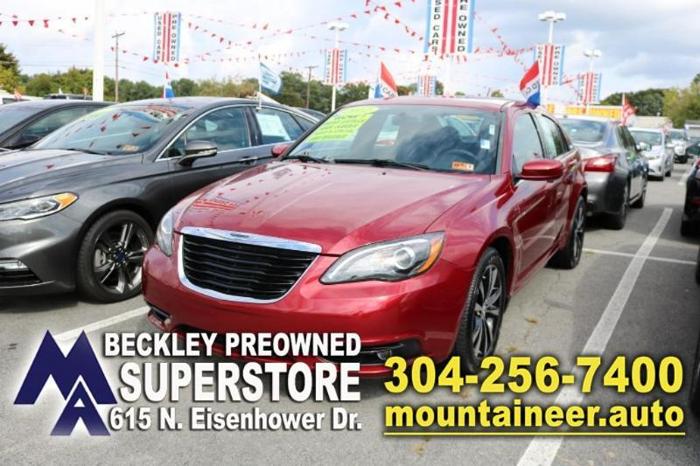 2012 chrysler 200 s s 4dr sedan for sale in beckley, west virginia