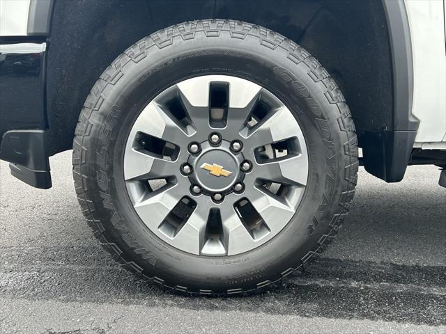 2022 chevrolet silverado 2500 custom