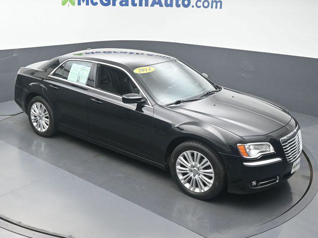 2014 chrysler 300 s