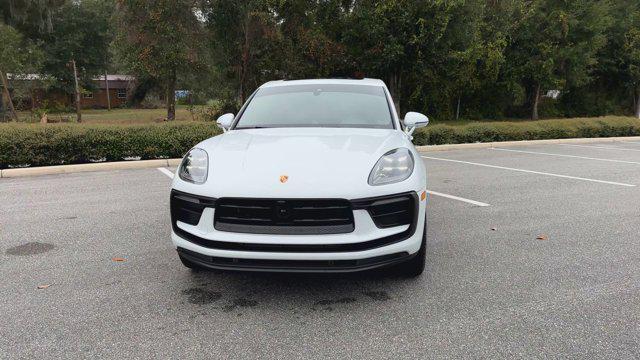 2023 porsche macan base