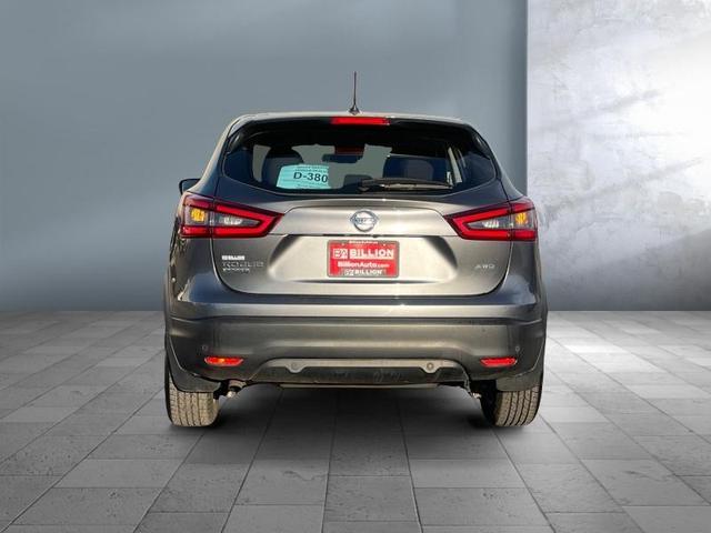 2021 nissan rogue sport s